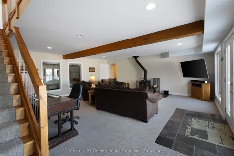 1047 Bonis Lane, Minden Hills, ON K0M 2K0