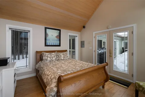 1047 Bonis Lane, Minden Hills, ON K0M 2K0