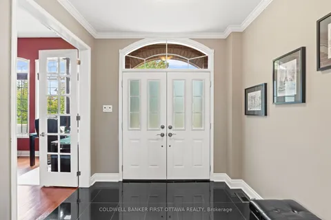578 Anjana Circle, Barrhaven, ON K2J 0C9