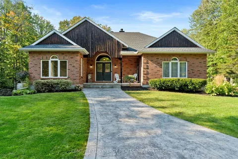 5487 CEDAR Drive, Manotick - Kars - Rideau Twp and Area, ON K4M 1B4