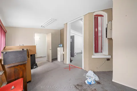 221 Coleman Street, Belleville, ON K8P 3H8