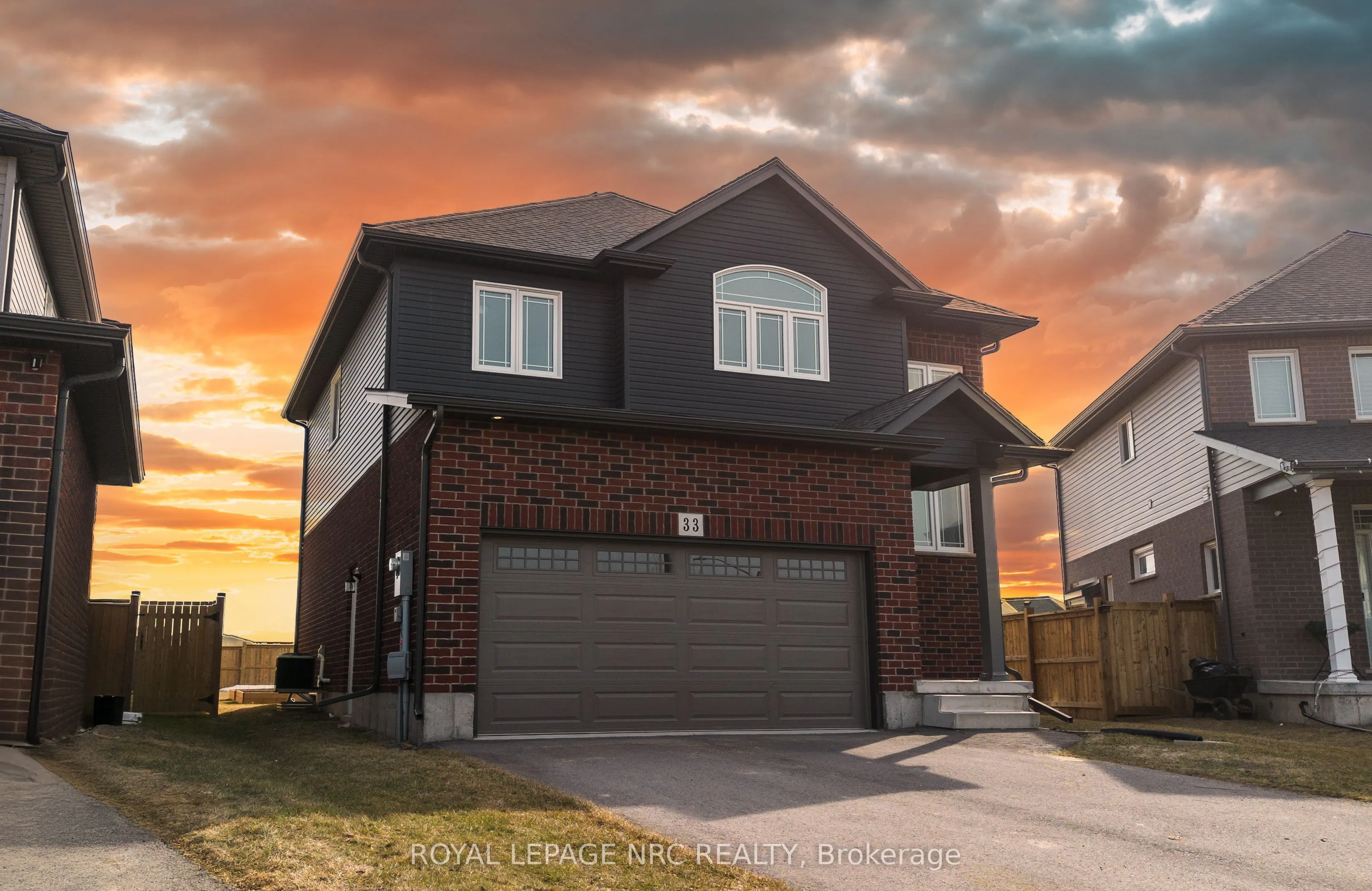 33 Cinnamon Street, Thorold, ON L2V 0H6