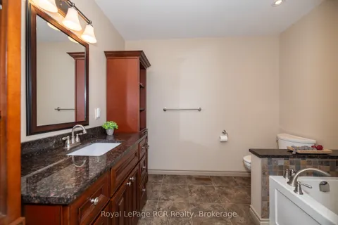 30 VICTORIA Street, Southgate, ON N0C 1B0