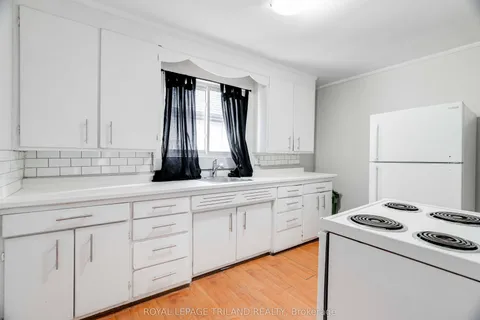 7 MARMORA Street, ON N5Z 1Z4