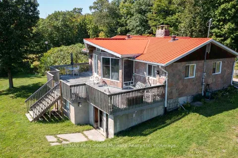 122 Grey Owl Road, McKellar, ON P2A 0B5