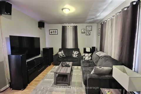 22 & 24 Francis Street, Quinte West, ON K8V 1S6