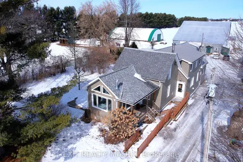 15289 County Road 9 Road, North Stormont, ON K0C 1G0