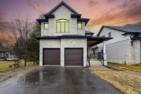 232 Mount Pleasant Street, Brantford, ON N3T 1V1