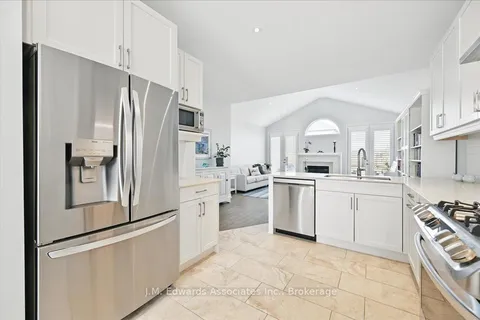 26 MCGOVERN Lane, Brant, ON N3L 0K3