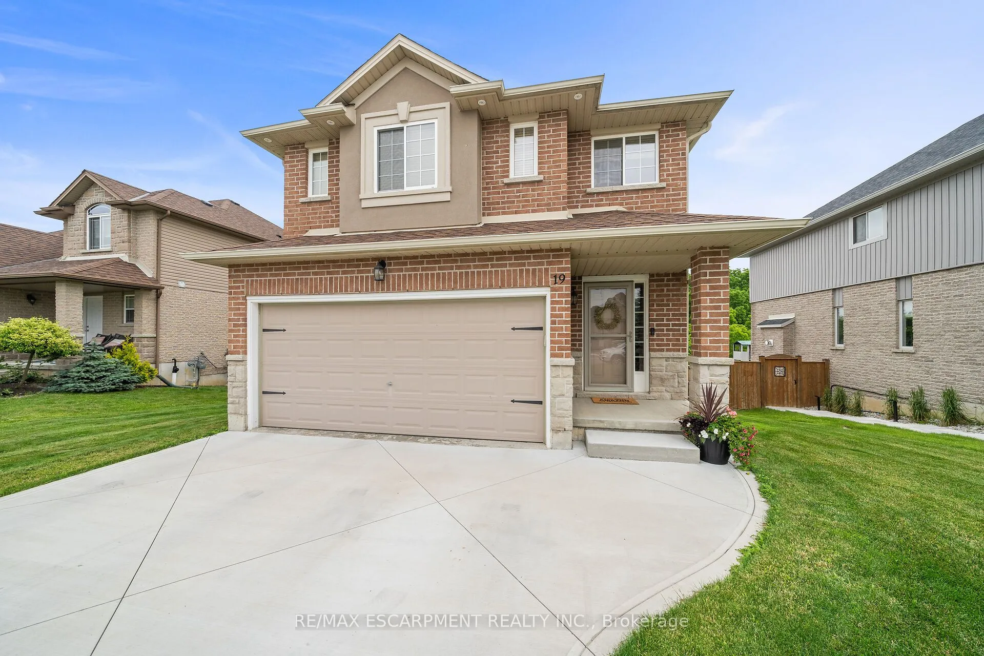 19 Hudson Drive, Haldimand, ON N0A 1E0