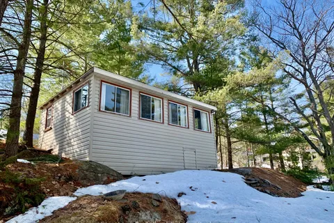 1-1051 Wigwam Lodge Road, Gravenhurst, ON P1P 1V5