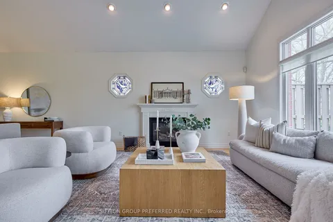 25 BECHER Street, ON N6C 1A4