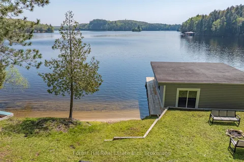 1017 WHITE PINE Road, Lake of Bays, ON P1H 2J3