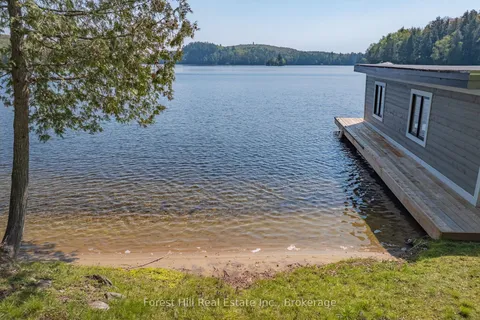 1017 WHITE PINE Road, Lake of Bays, ON P1H 2J3