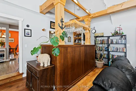 32 Clarke Street, Port Colborne, ON L3K 2G1