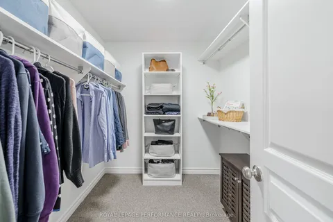 205 Shinleaf Crescent, Orleans - Convent Glen and Area, ON K1W 0J1