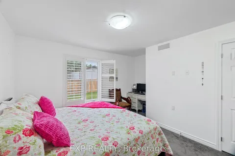18 Devon Drive, South Huron, ON N0M 1S3