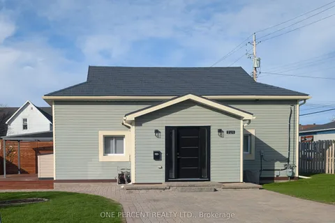 226 McLaren Street, Carleton Place, ON K7C 3K2