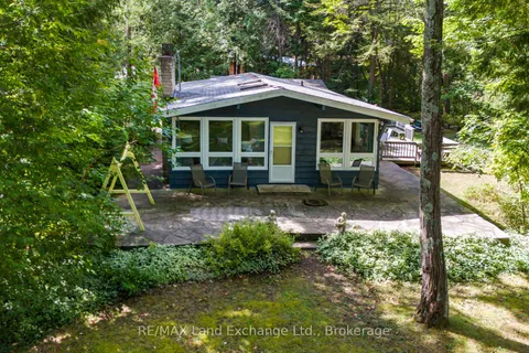 7 Jay Street, Saugeen Shores, ON N0H 2C5