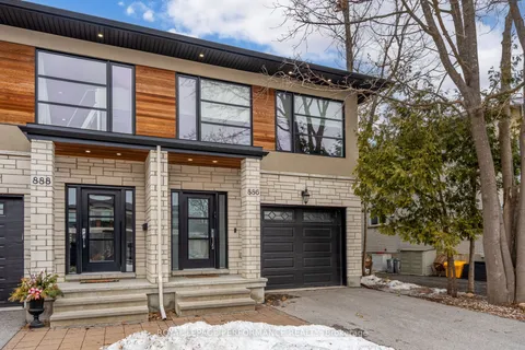 886 Dundee Avenue, Britannia Heights - Queensway Terrace N and Area, ON K2B 5T1