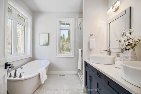 1292 Millar Hill Road, Lake of Bays, ON P1H 2J6