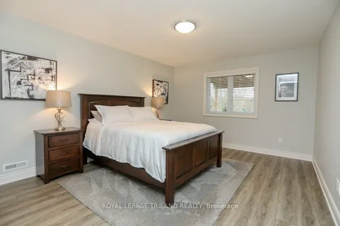 147 Robin Ridge Drive, Central Elgin, ON N0L 1B0