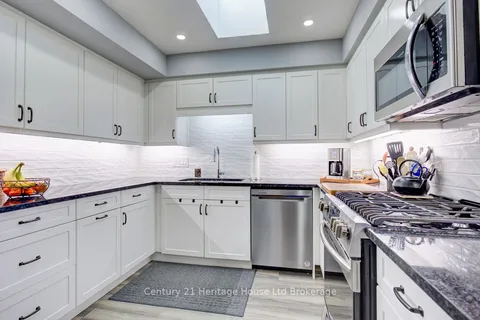 26 Edwin Crescent, Tillsonburg, ON N4G 5H6