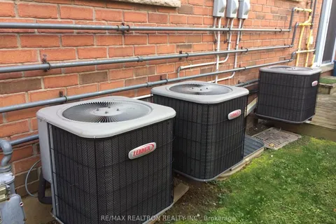334 King Street, Waterloo, ON N2J 2Z2