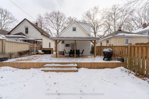 57 St Patrick Street, St. Catharines, ON L2R 1K2
