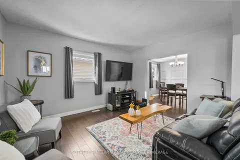 57 St Patrick Street, St. Catharines, ON L2R 1K2