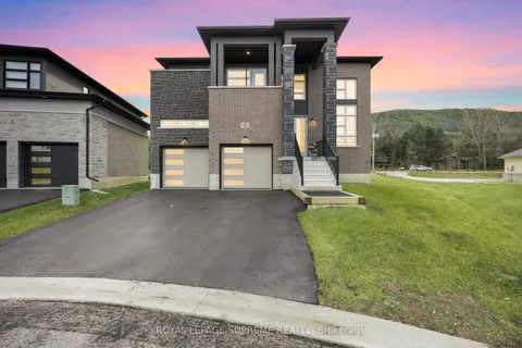 101 Sebastian Street, Blue Mountains, ON N0H 1J0