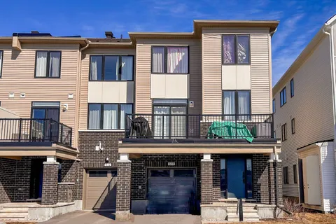 610 Damson Gardens Grove, Barrhaven, ON K2J 7C8