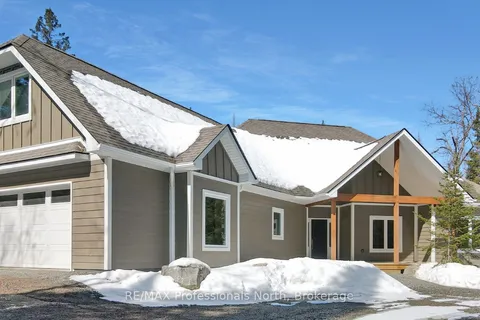 1031 Stothart Creek Road, Dysart et al, ON K0M 1S0