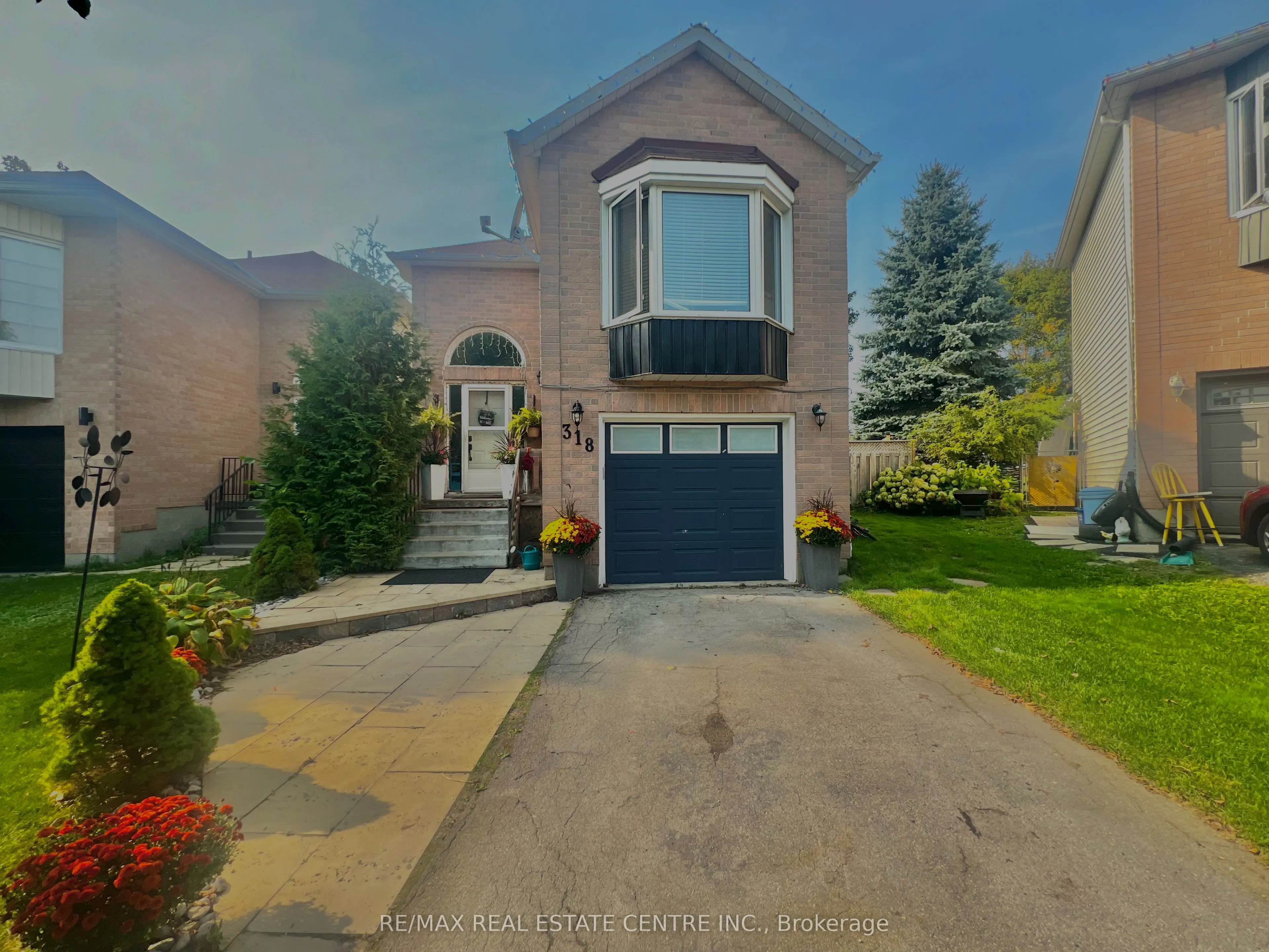 318 Shelburne Place, Shelburne, ON L9V 3A9