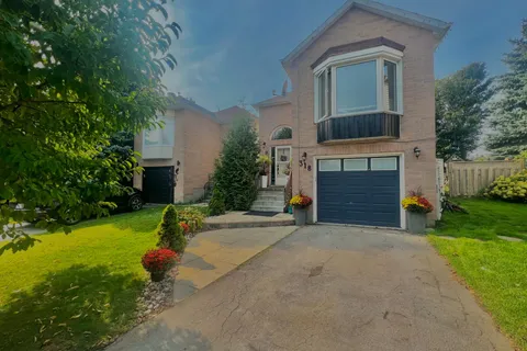 318 Shelburne Place, Shelburne, ON L9V 3A9