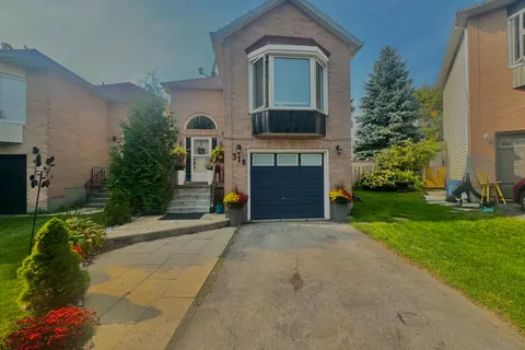 318 Shelburne Place, Shelburne, ON L9V 3A9