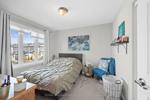 111 Santolina Street, Stittsville - Munster - Richmond, ON K2S 0W9