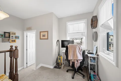 111 Santolina Street, Stittsville - Munster - Richmond, ON K2S 0W9