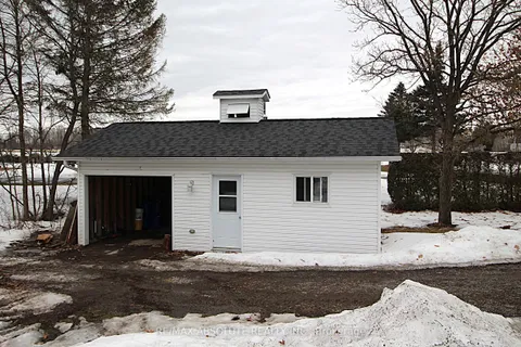 1578 David Road, Clarence-Rockland, ON K4K 1K7