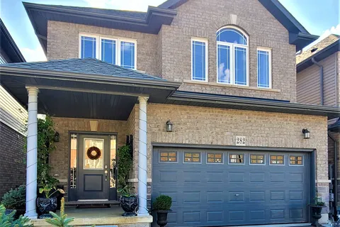 282 Dalgleish Trail, Hamilton, ON L0R 1P0