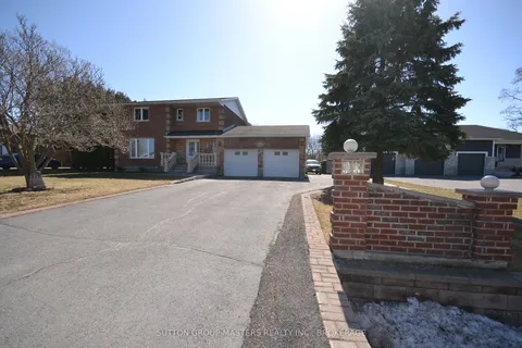 245 Arnold Street, Kingston, ON K7M 3M4
