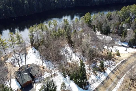 186 Fleming Drive, Greater Madawaska, ON K0J 1H0