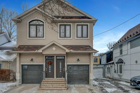 121 Deschamps Avenue, Vanier and Kingsview Park, ON K1L 5Z8
