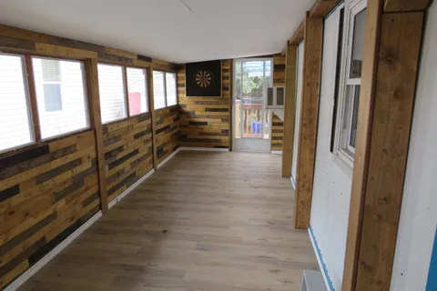 2189 Dundas Street, ON N5V 1H3