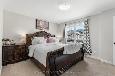 72 Severino Circle, West Lincoln, ON L0R 2A0