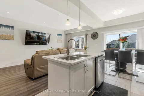 72 Severino Circle, West Lincoln, ON L0R 2A0