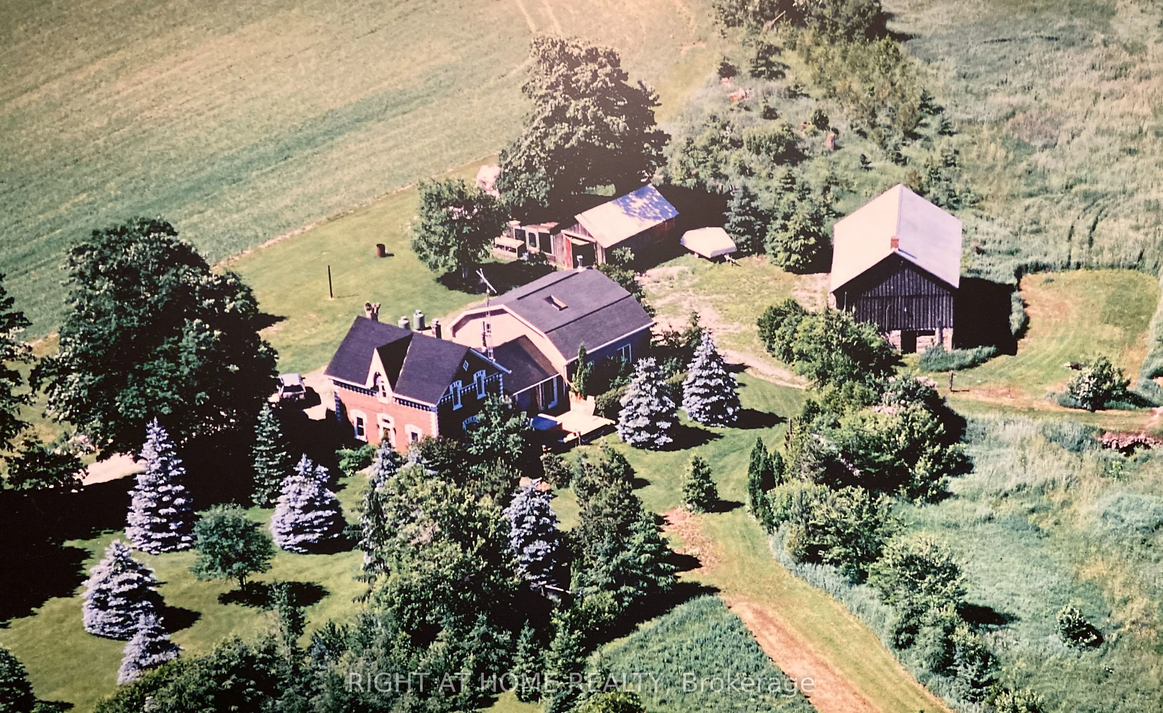557472 Mulmur Melancthon Line, Melancthon, ON L9V 1W8
