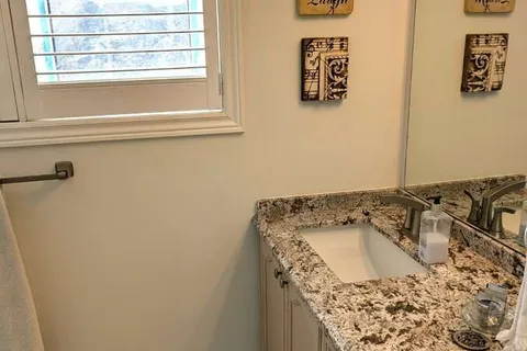 44 Morrison Crescent, Grimsby, ON L3M 5K4