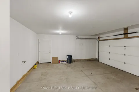 15 Laurent Avenue, Welland, ON L3B 0E2