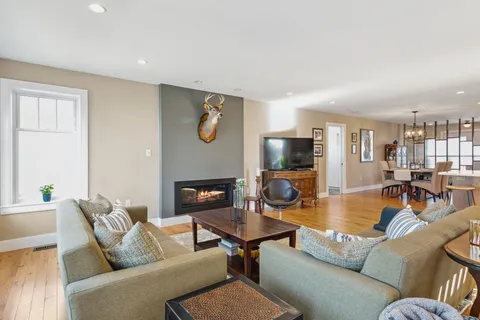 3400 Rednersville Road, Prince Edward County, ON K0K 1L0